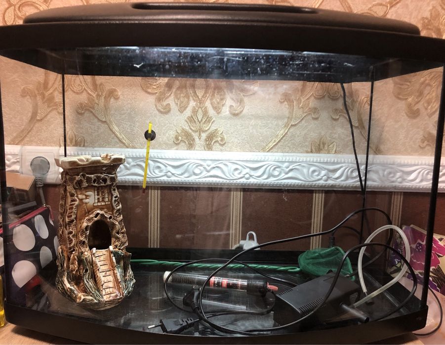 Продається акваріум