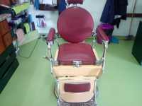 Cadeira De Barbeira Antiga