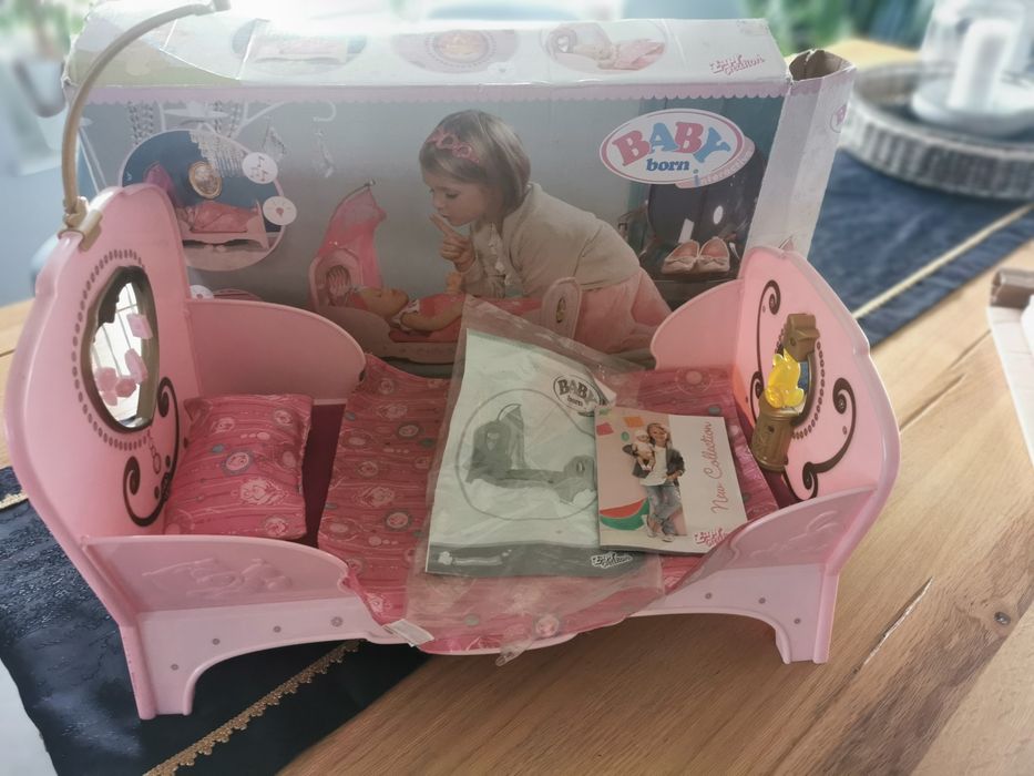 Interaktywne Łóżeczko Księżniczki baby Born-Zapf Creation