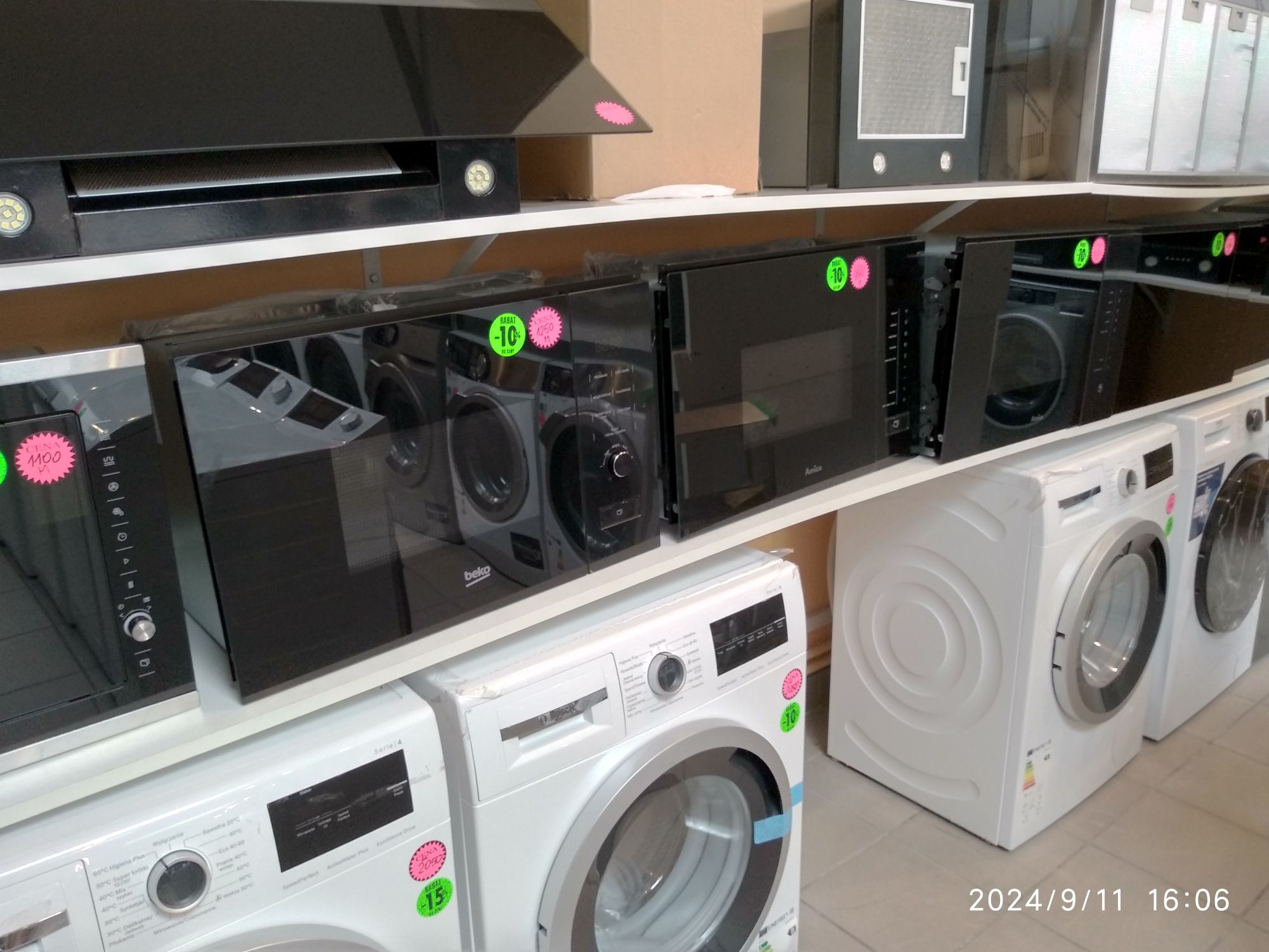 OUTLET Janki ul Wspólna 6 Kuchenka mikrofalowa Beko BMGB20212B