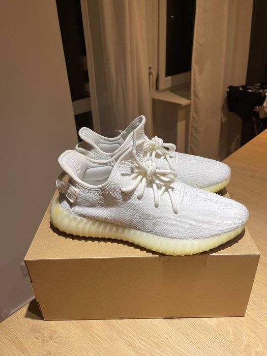 adidas Yeezy boost 350 v2 cream white 42 bone zebra onyx carbon