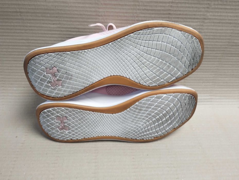 buty biegowe Under Armour 42
