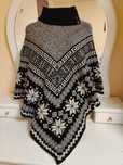 Poncho artesanal
