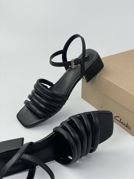 Босоніжки Clarks Seren 25 Part Оригінал