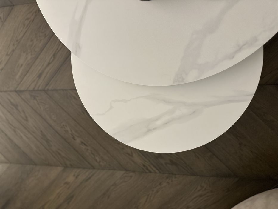 Zestaw stolików kawowych