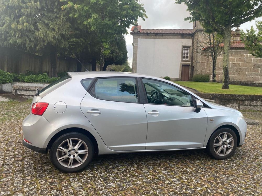 Seat Ibiza 6J 1.9 TDI 105 cv