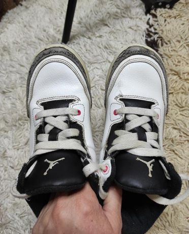 Кожаные кроссовки Nike Jordan на стопу 20-20,5 см - осень-весна