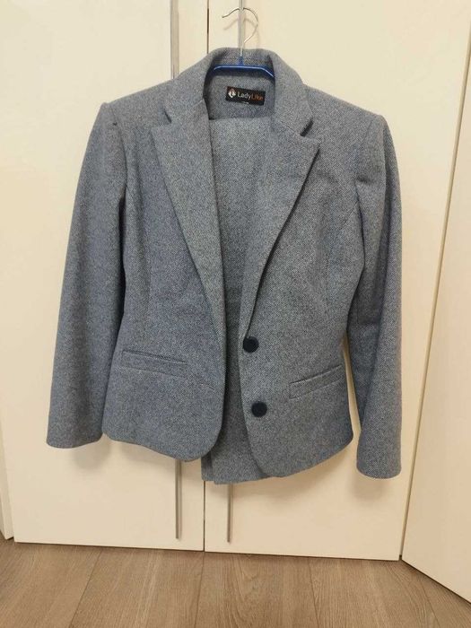 Брючний бавовняний костюм 42-44 р.