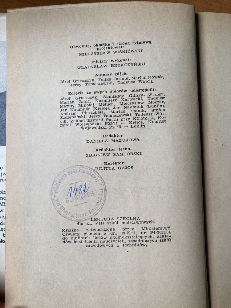 Książka pt,,Barwy walki”1968 MON