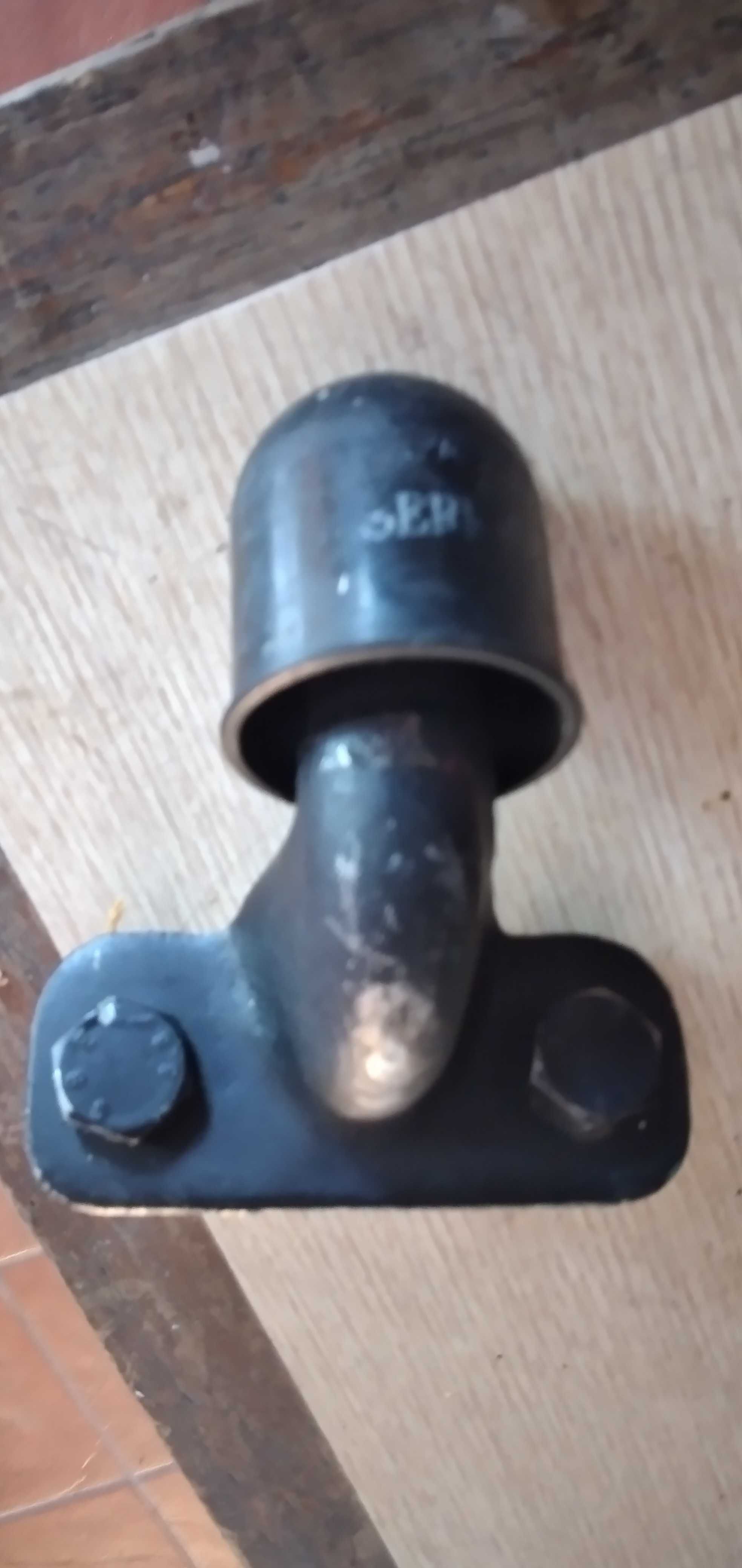 Bola de reboque para automovel