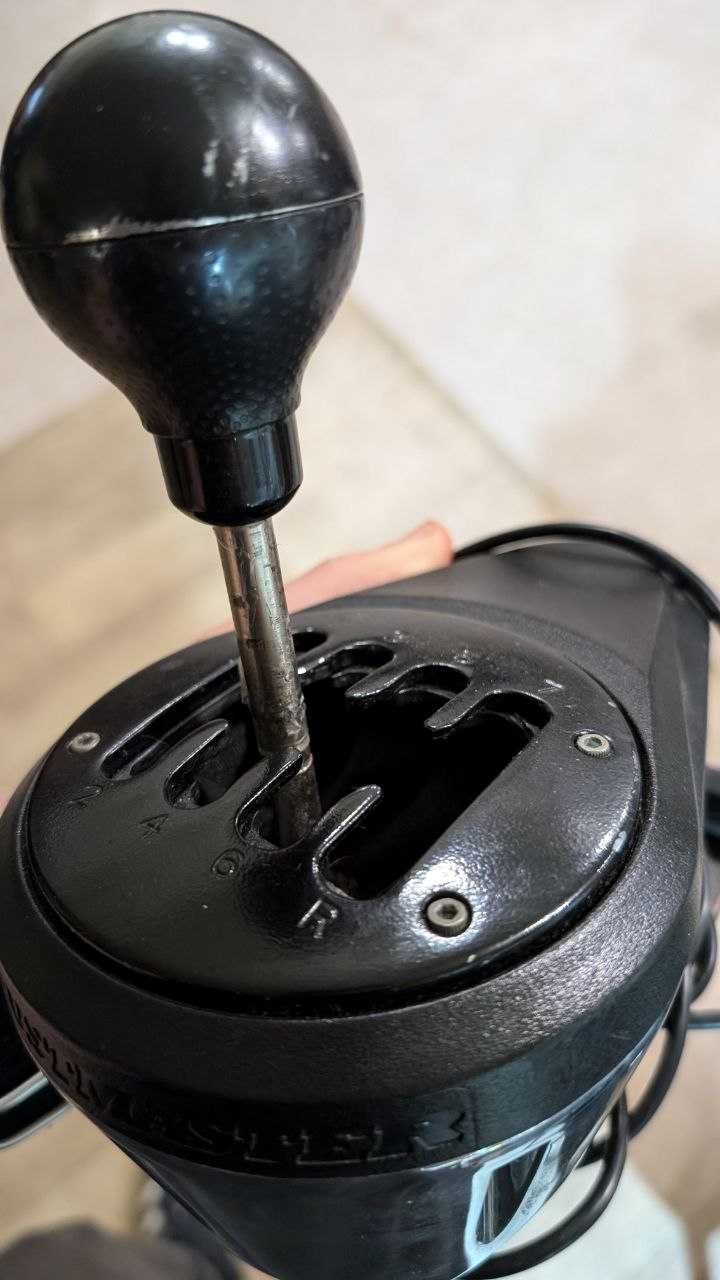 Шифтер (КПП) Thrustmaster TH8A