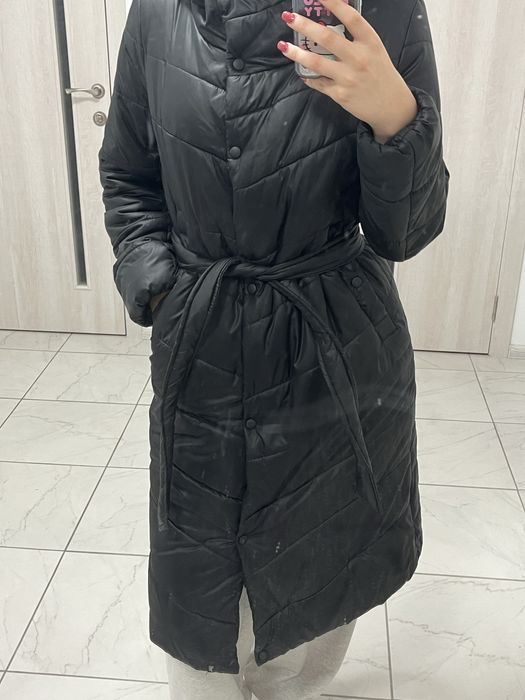 Курточка, довга, з ремінцем