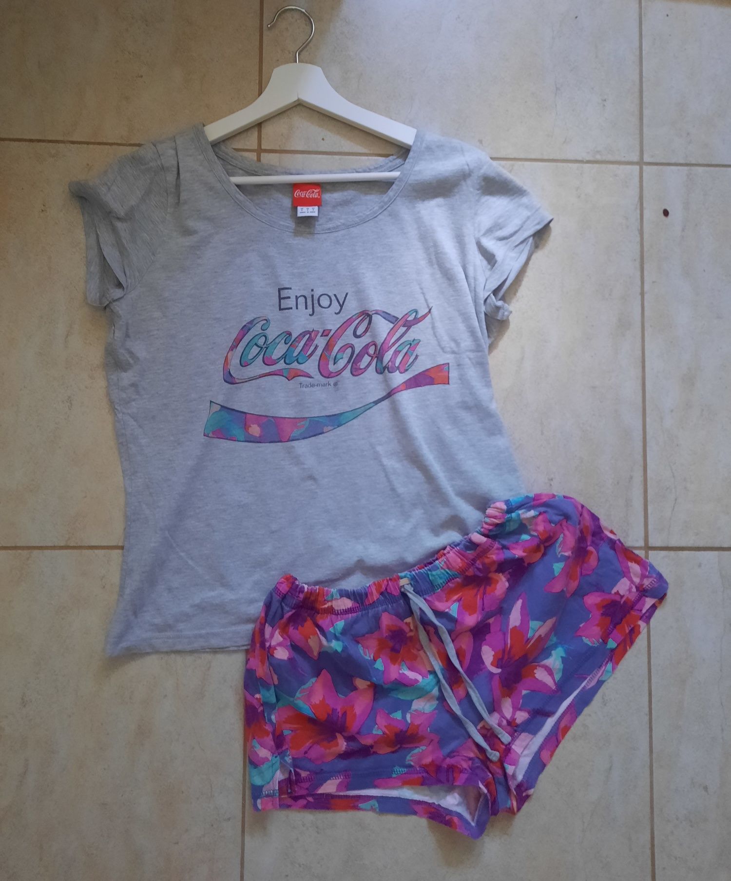 Piżama damska S coca cola F&F kwiaty koszulka i spodenki