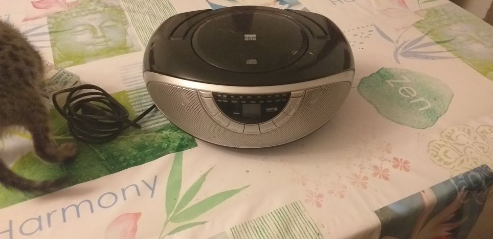 Radio leitor cd e mp3 avariado