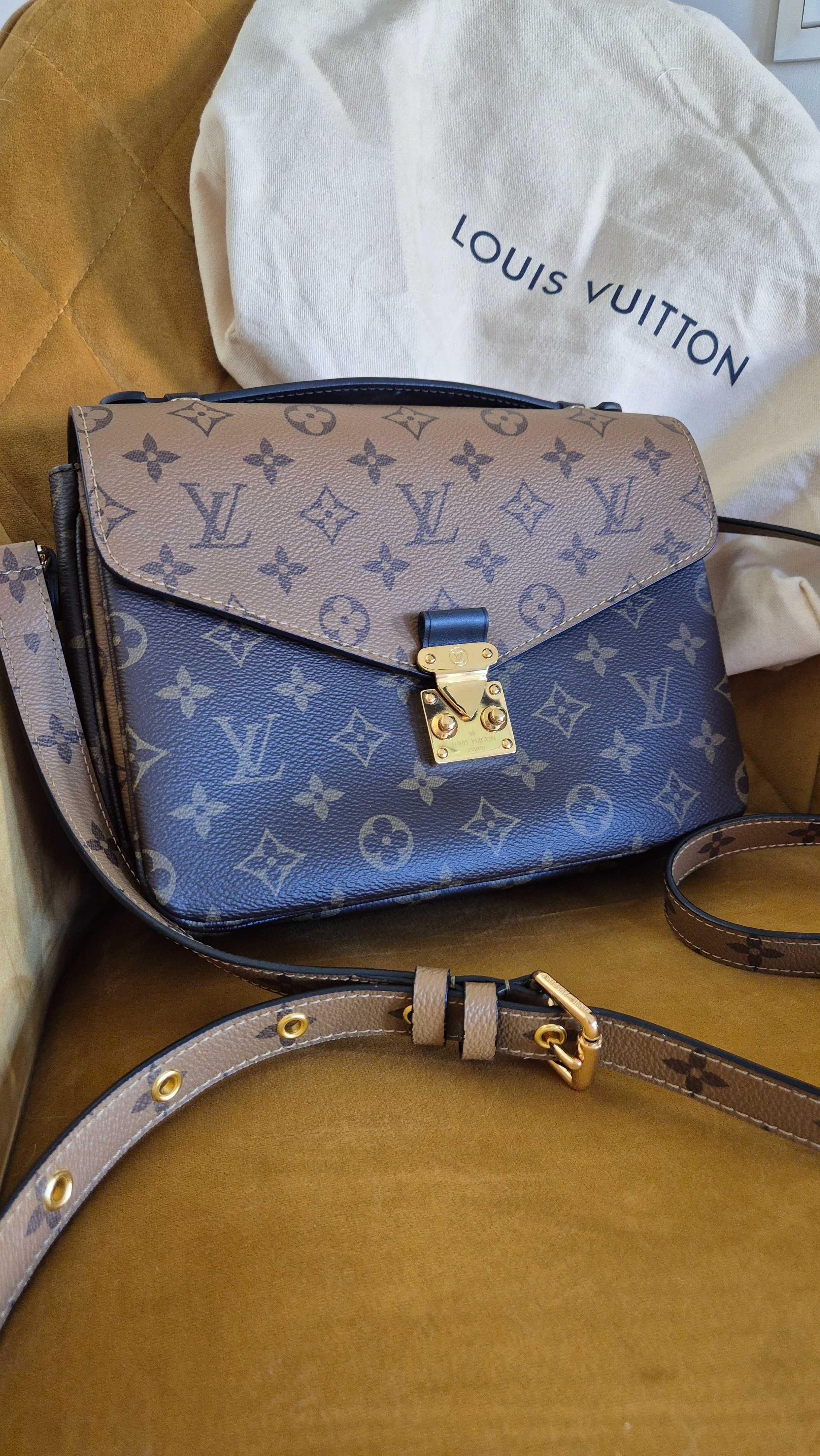 Torebka Louis Vuitton Pochette Metis Monogram Reverse