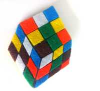 Broszka filcowa Kostka Rubika