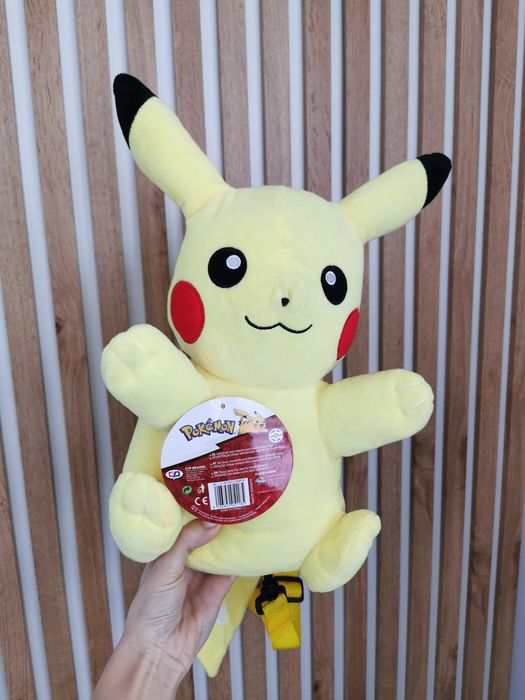 Plecak/maskotka Pikachu nowy 34cm