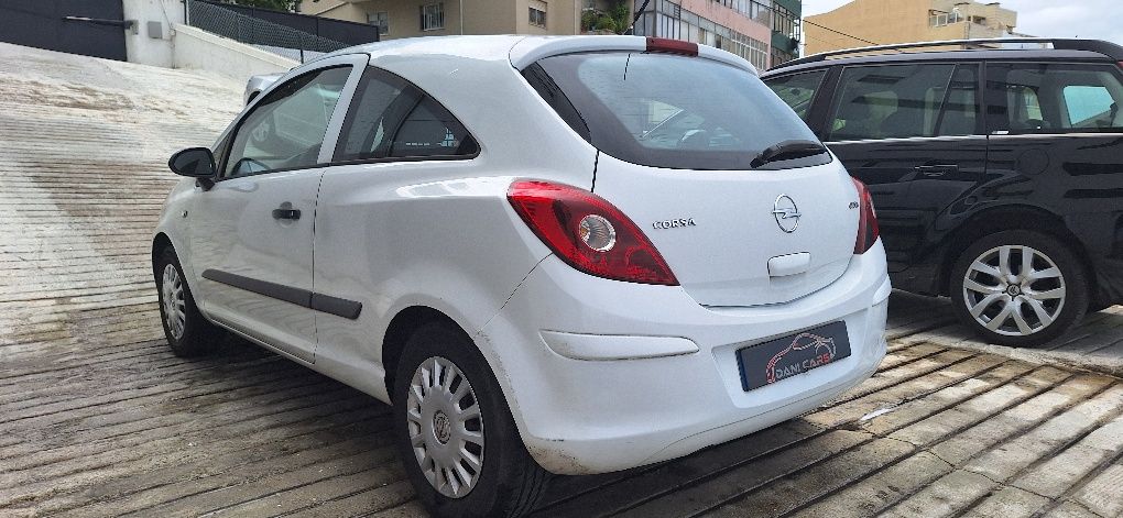 Opel corsa 1.3 cdti