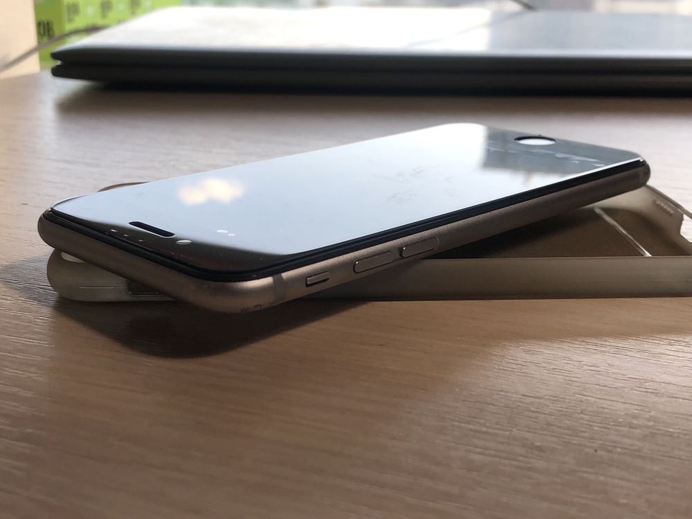 Iphone 6s 16gb neverlock, акб 82%