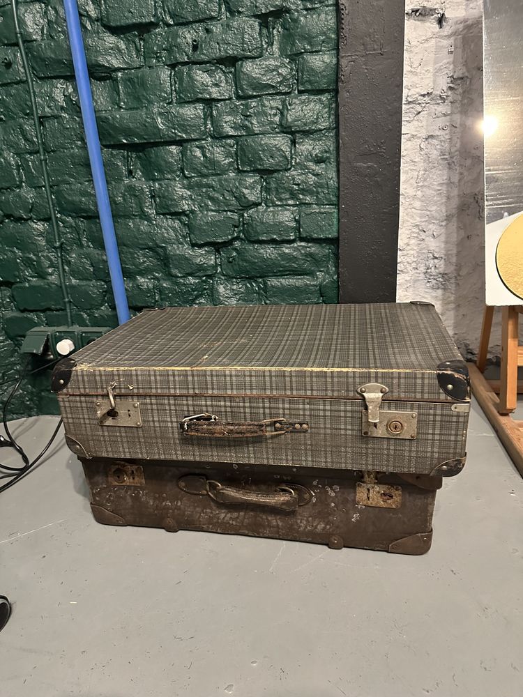 Stara walizka PRL w kratke Vintage oldschool