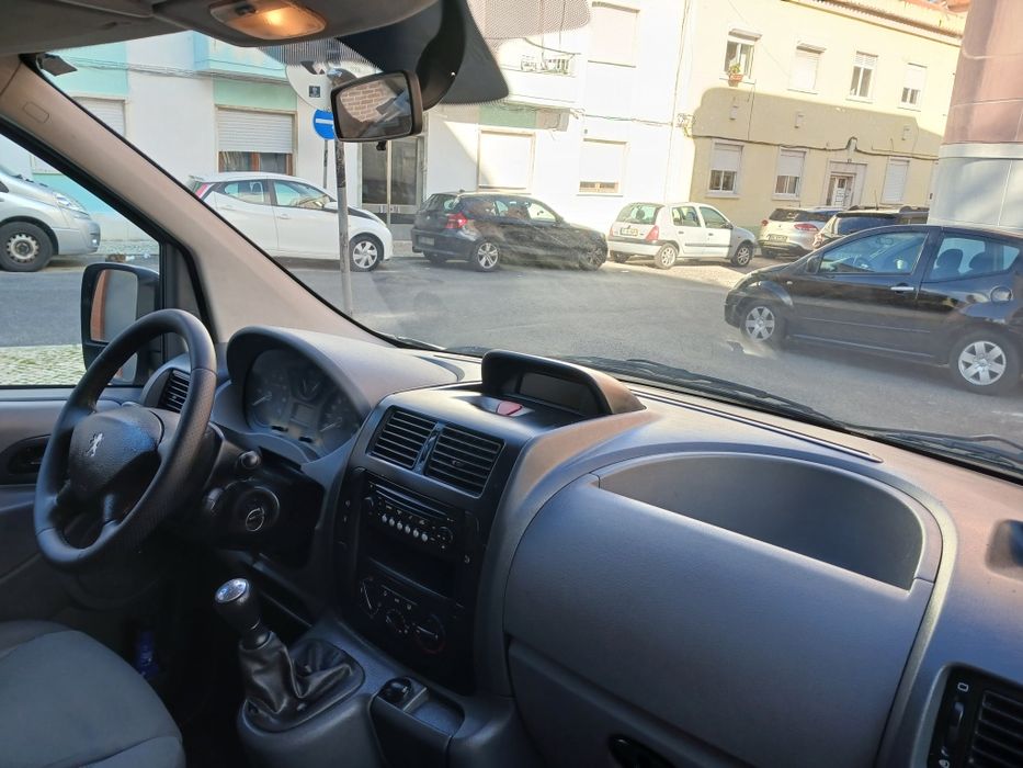 Peugeot expert 9 lugares impecável
