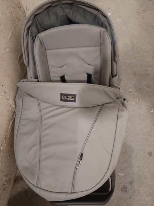 Wózek Roan Bass Soft 3w1