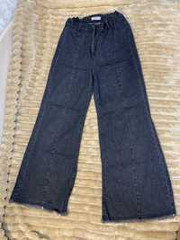 Чорні джинси жіночі