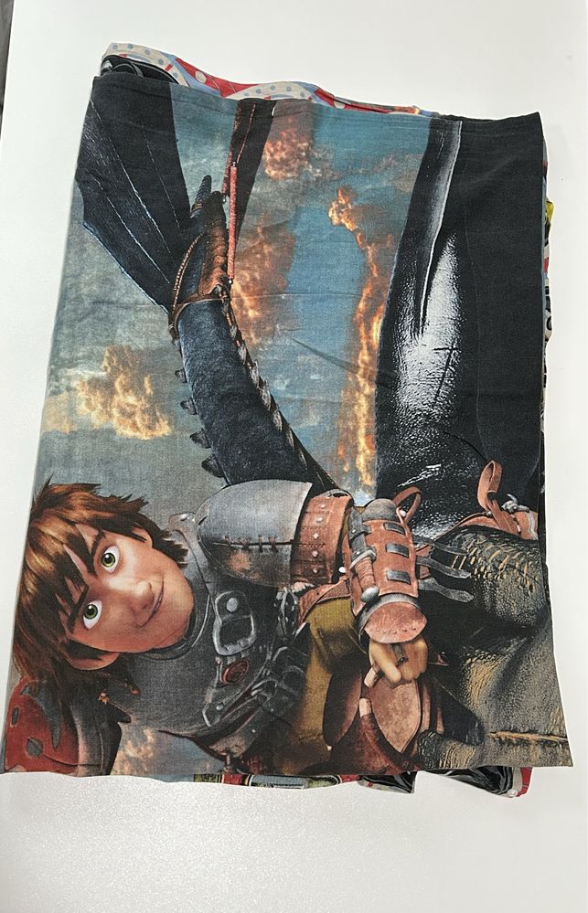 Fronha e capa de edredão dos dragons como novo