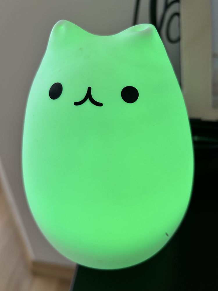 Lampka nocna kotek silikonowy