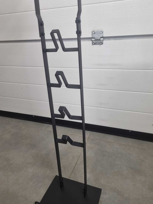 Stojak na odkurzacz pionowy Dyson i inne