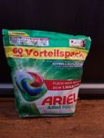 Kapsułki do prania Ariel 60szt
