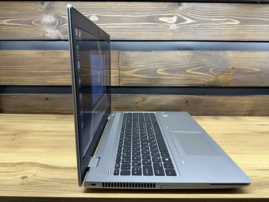 HP ProBook 650 G5 15,6" FHD IPS i7-8665u/16GB DDR4/M2 256GB/12%