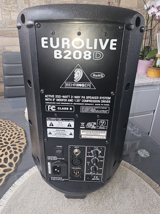 Behringer Eurolive B208D