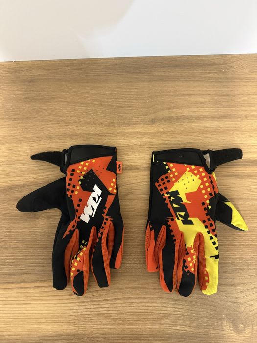 Stroj ktm na crossa/ednuro  motor motocykl