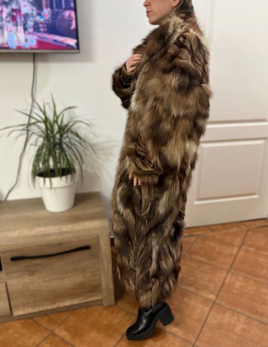 Futro z naturalnego jenota