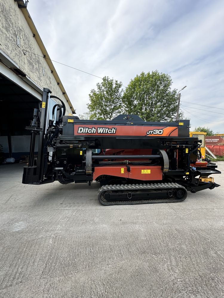 Ditch Witch JT30   2200 mth