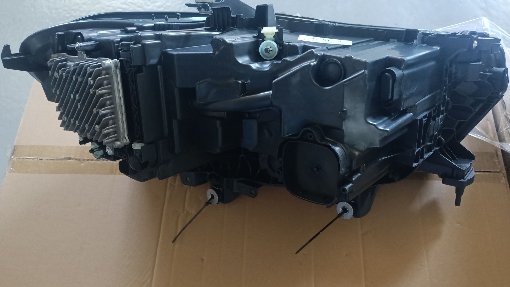 Оптика Full LED в стиле  LCI 2023+ для BMW x5/x6, G05/G06 2018-2022
