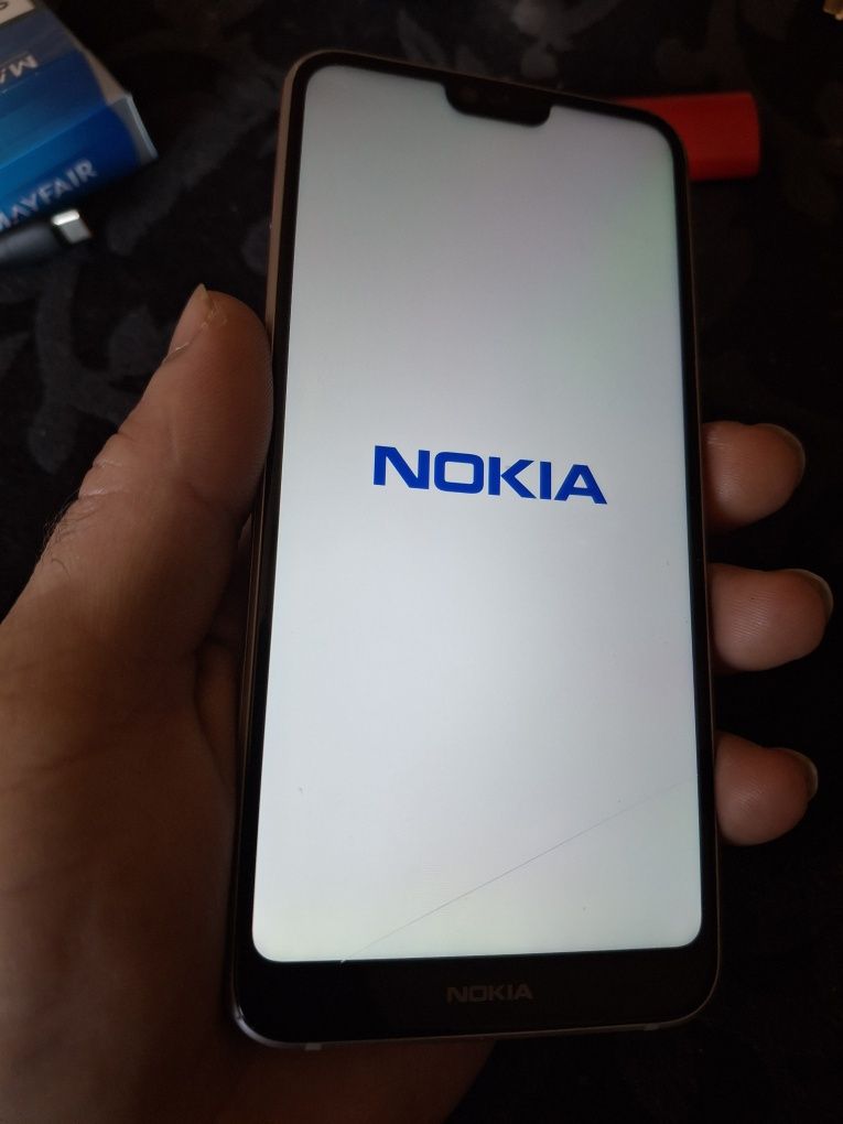 Nokia 7.1 ( vendo ou troco )