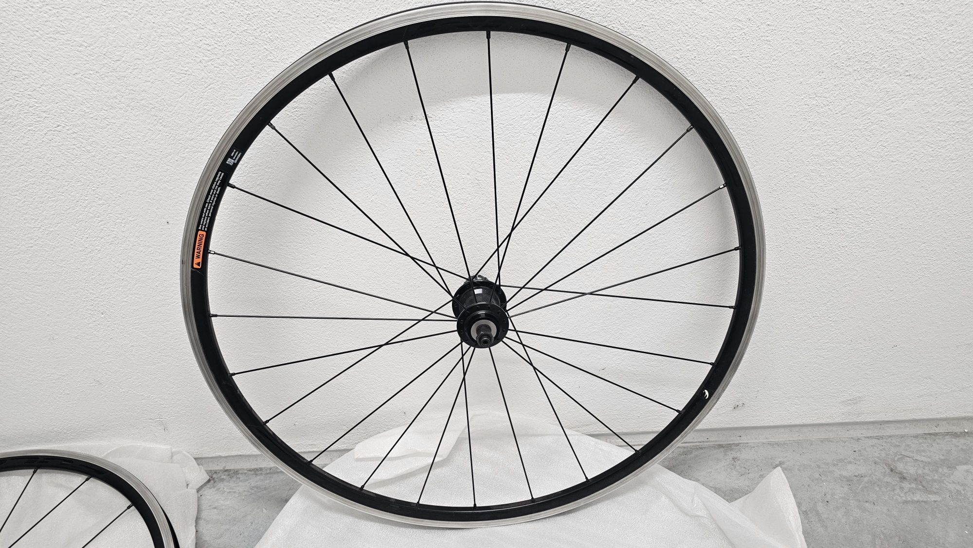 Koła rowerowe szosowe Falcrum Racing 900 700c, prawie nowe