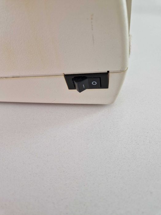 Vendo máquina de escrever elétrica