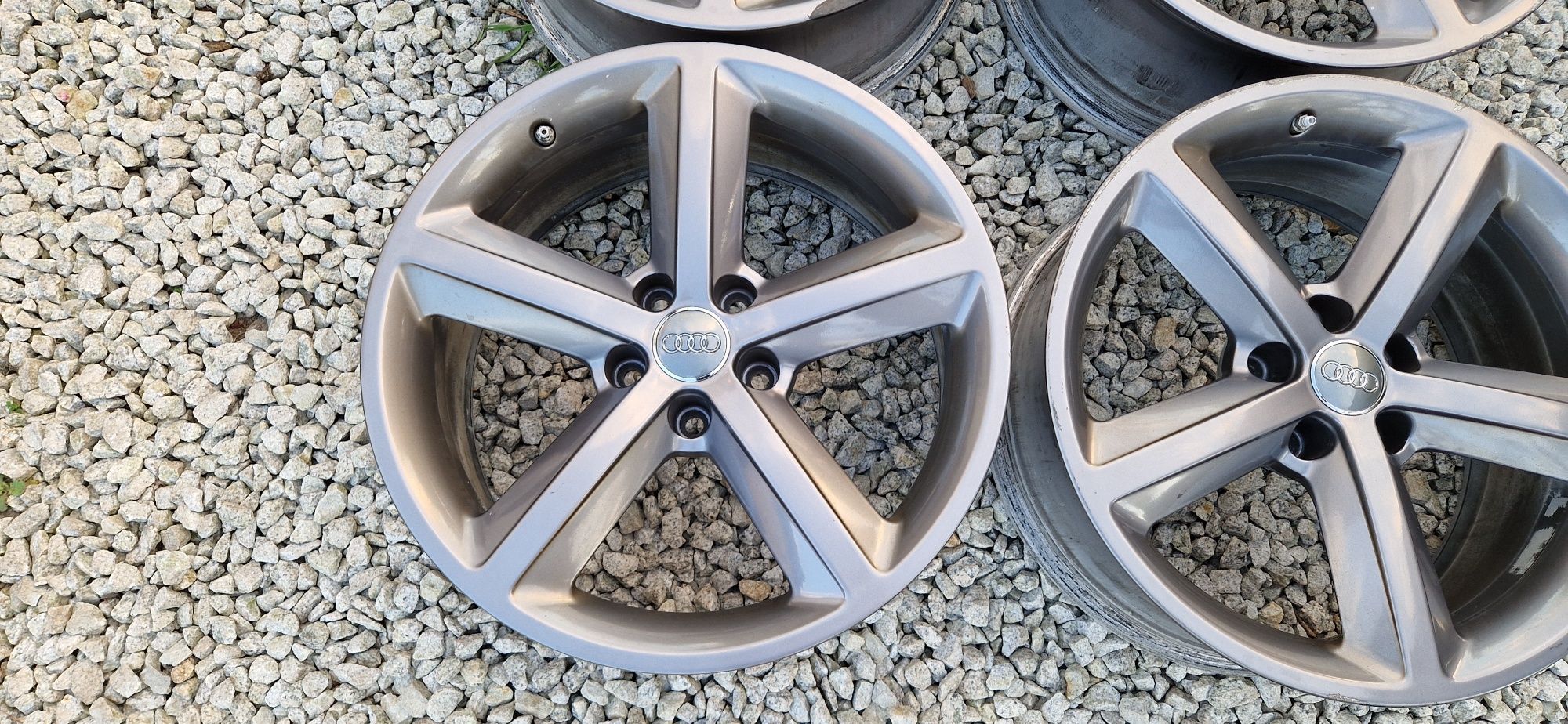 Felgi Audi RS 18 5x112 A4 B7 B8 A6,A7,A8 Alufelgi Koła