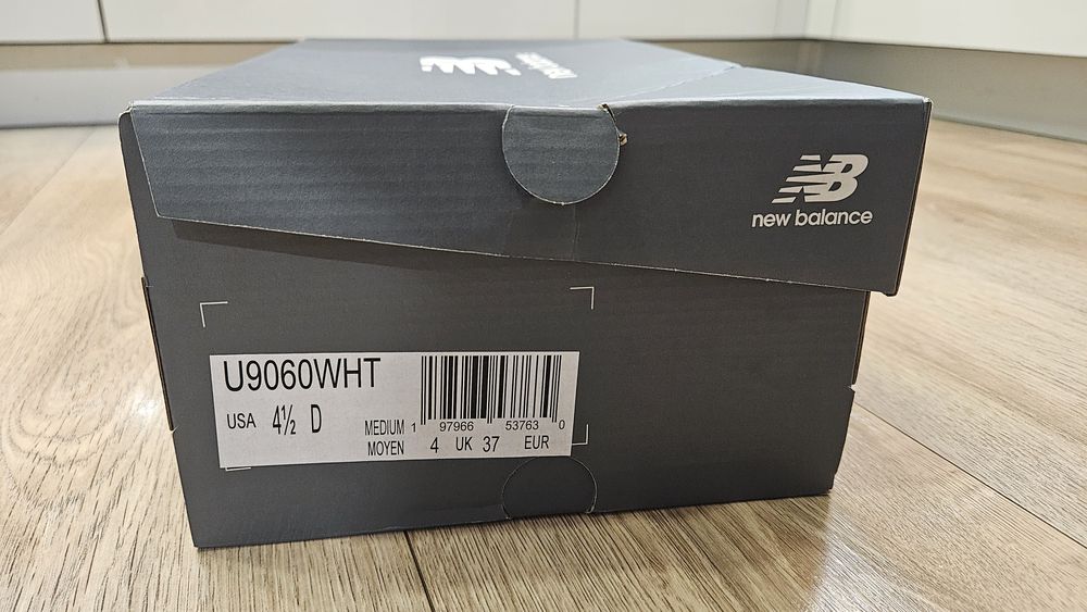 Karton po butach new balance NB U9060WHT 37