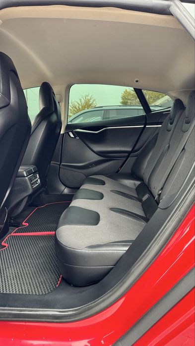 Tesla Model Тесла Модель S 2013 р 60кВт Запас ходу 300 км Автомат