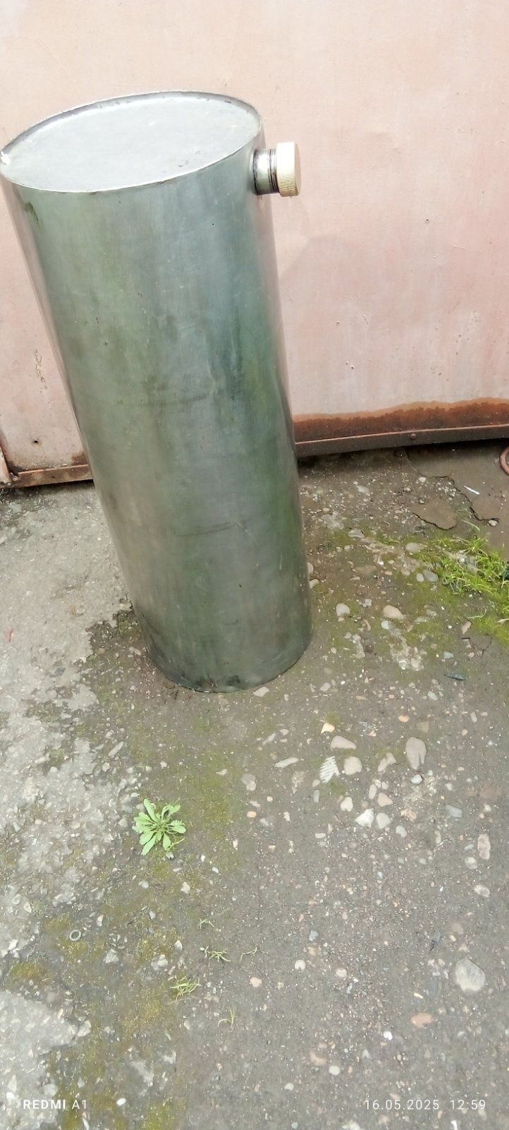 Бак з нержавіючої сталі