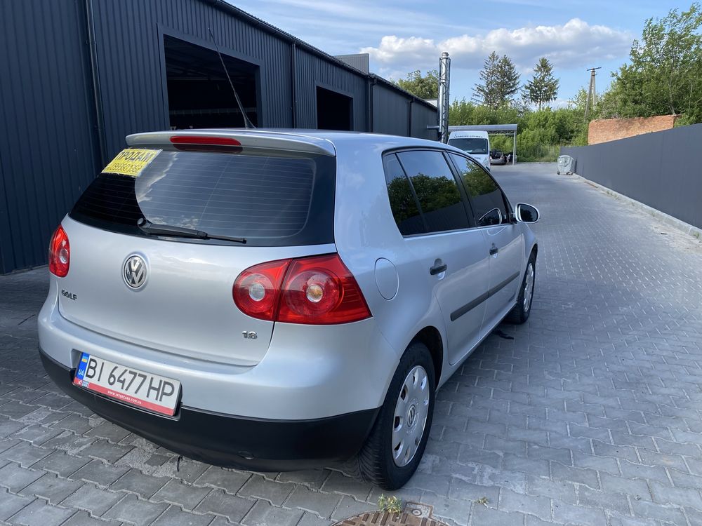 Volkswagen Golf 5 1,6 mpi