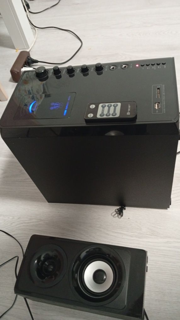 Głośniki bluetooth z radiem FM i pilotem z super basem tracer 2.1
