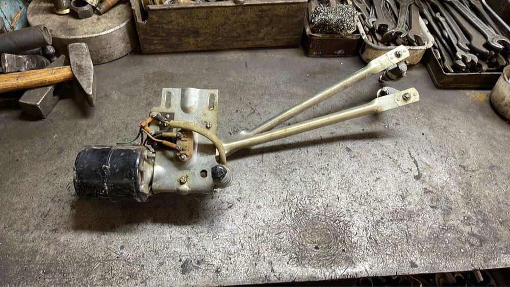 Моторчики дворников Газ 53,66,3307,Зил 130,5301 ! Працюємо з НДС!