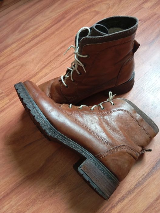 Шкіряні утеплені на натуральній вовні черевики р.39