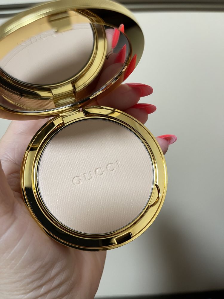 Gucci Poudre De Beauté Mat Naturel Beauty Powder - відтінок 01, 02, 03