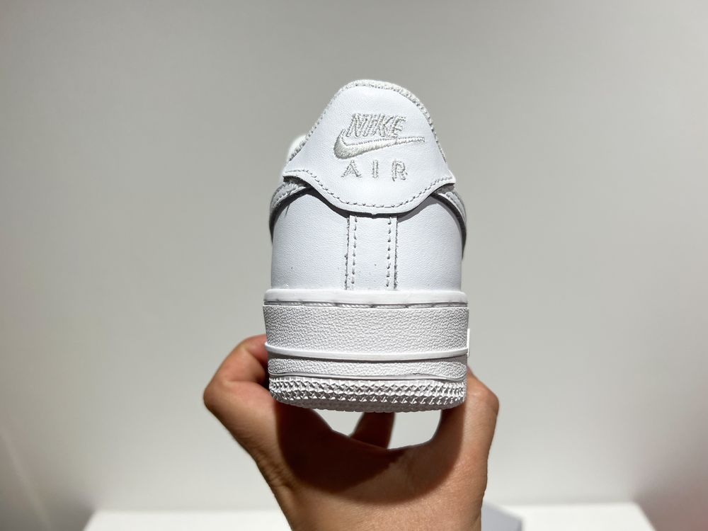 Кроссовки Nike Air Force 1 LE DH2920-111